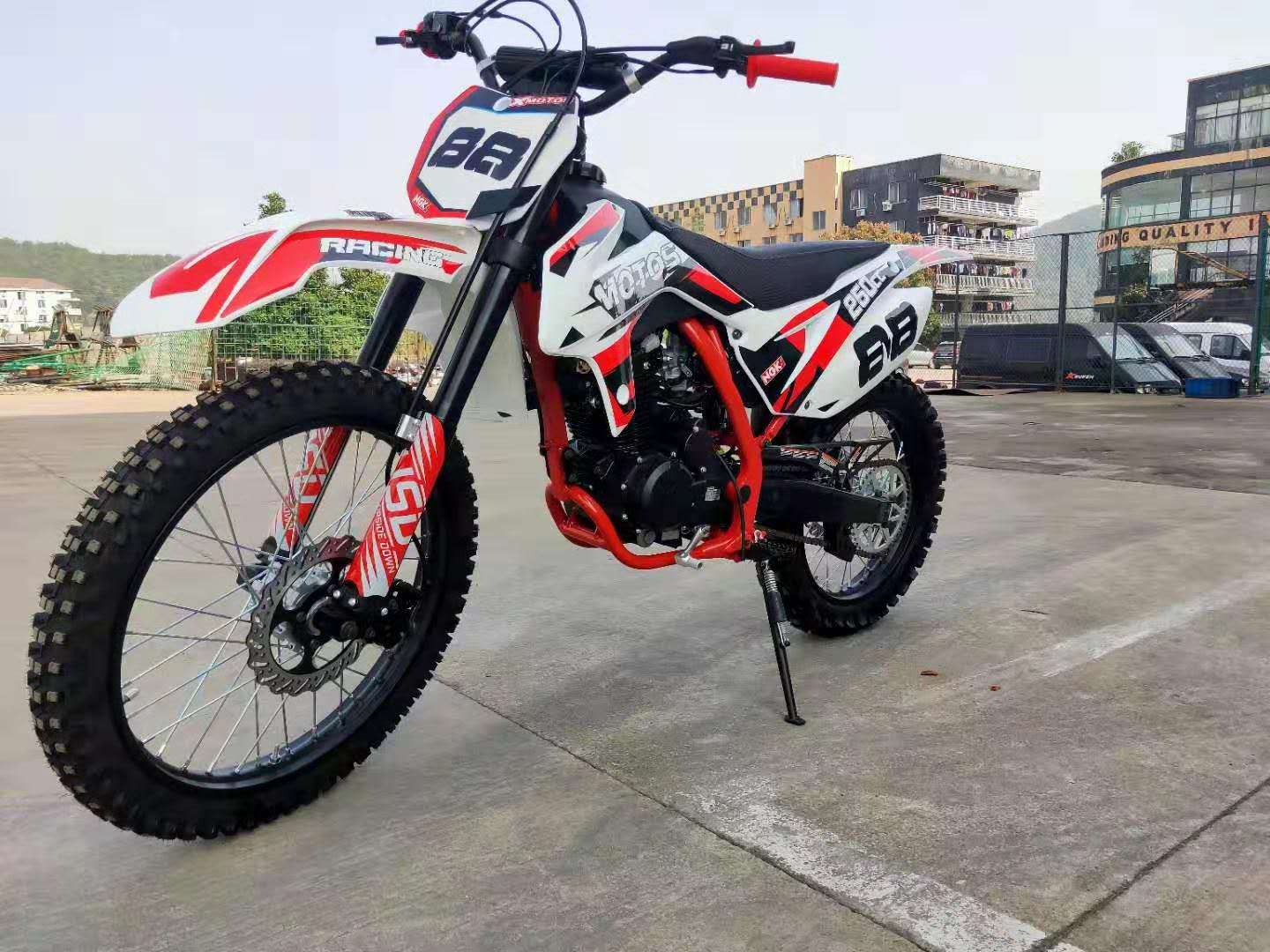 db001 dirt bike